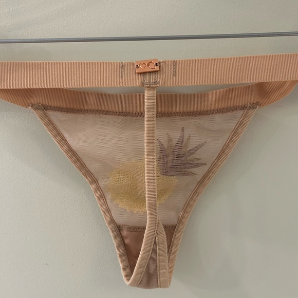 For Love And Lemons sequin banana and pineapple bra and thong set medium - Picture 5 of 8